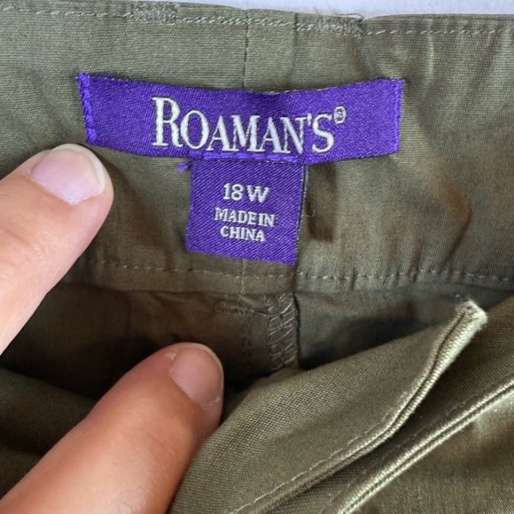 Roamans‎ Womens Cargo Shorts Army Green Size 18W Spring Summer Casual NWOT - Picture 2 of 4